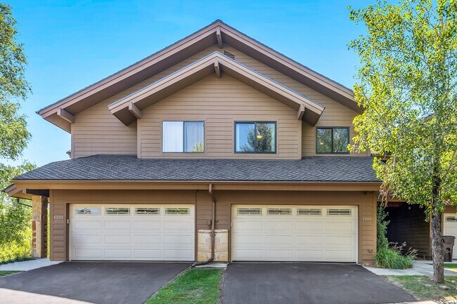 Building Photo - 1303 Ptarmigan Ct