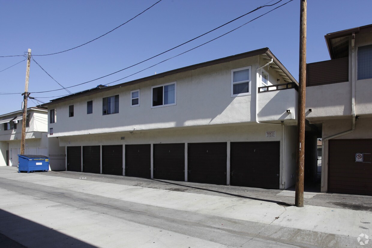 Foto del edificio - Fay Lane Apartments