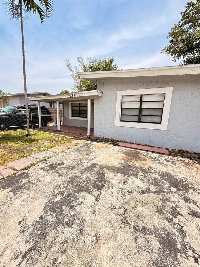 Foto del edificio - 204 NW 28th Ave