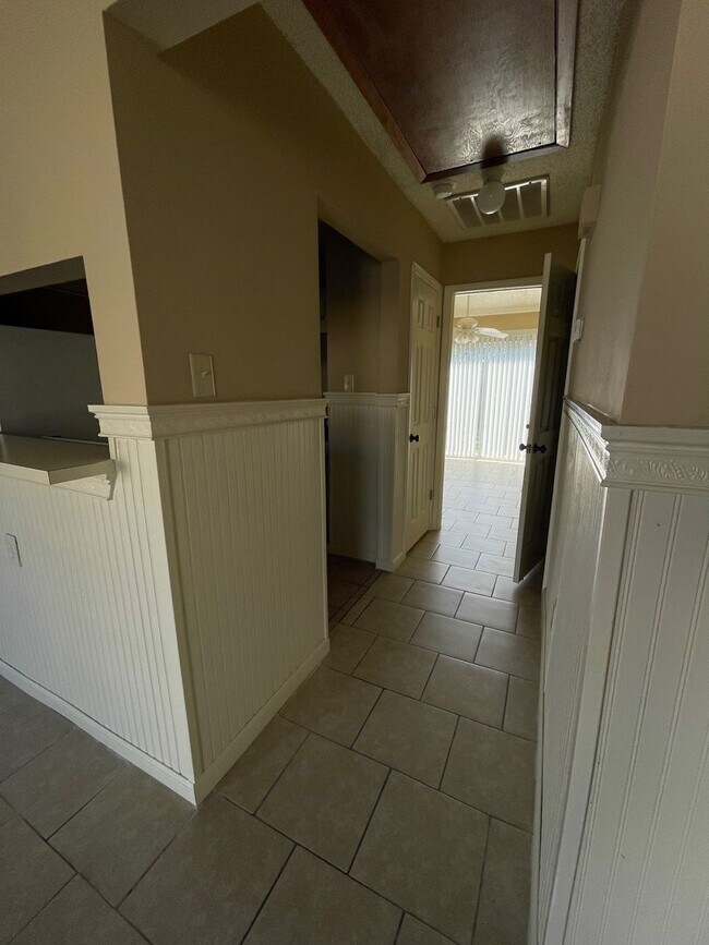 Photo - j14pr7 Apartment