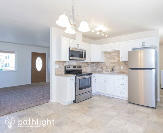 Building Photo - 2603 Carlsbad Dr, Colorado Springs, CO, 80910