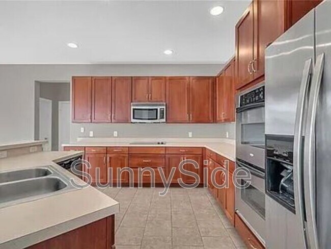 Building Photo - #641 Rosselli Blvd