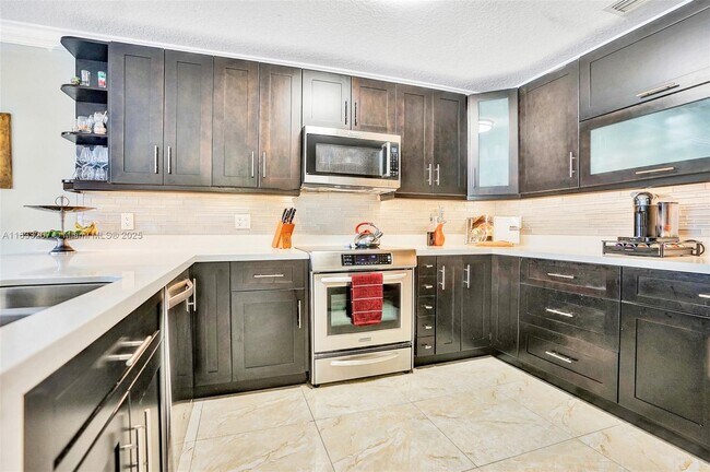 Foto del edificio - 9236 NW 54th St