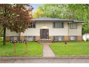 Building Photo - 1659 10th Ave
