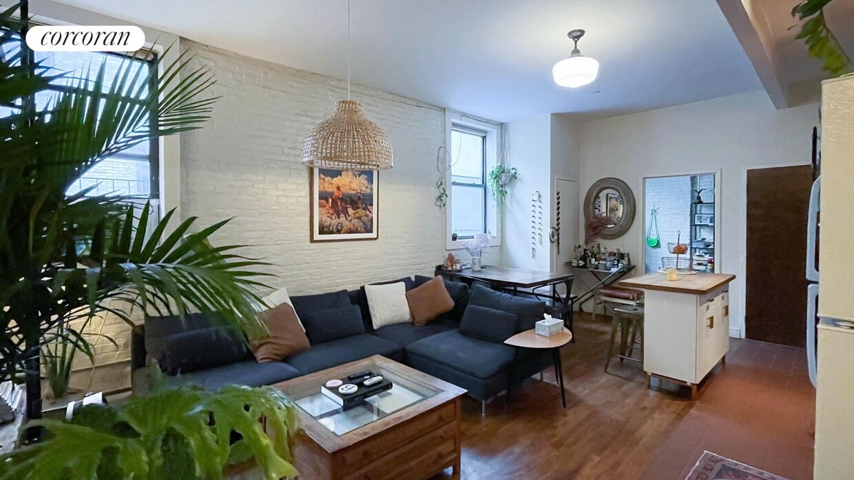 Primary Photo - 111 N 3rd St