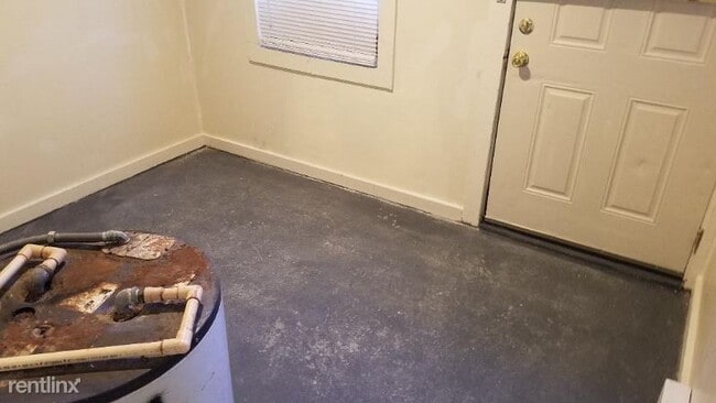 Building Photo - 2 br, 1 bath House - 1425 Drewry St