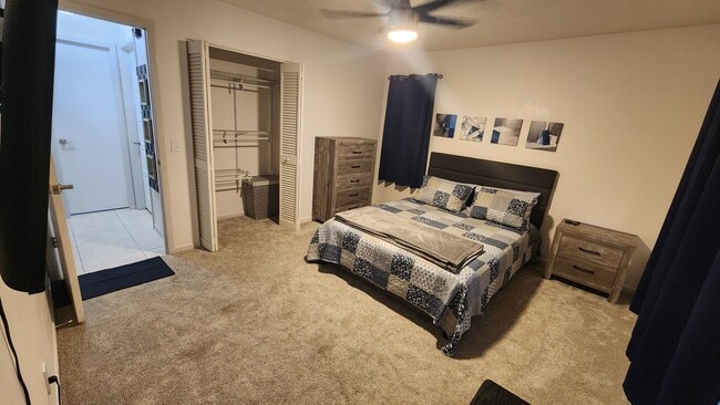 Building Photo - 881 SW General Patton Ter