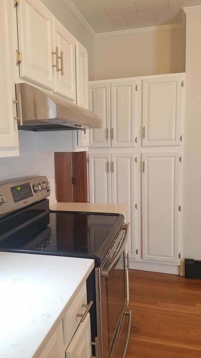 Kitchen - 573 Cambridge Street Townhome