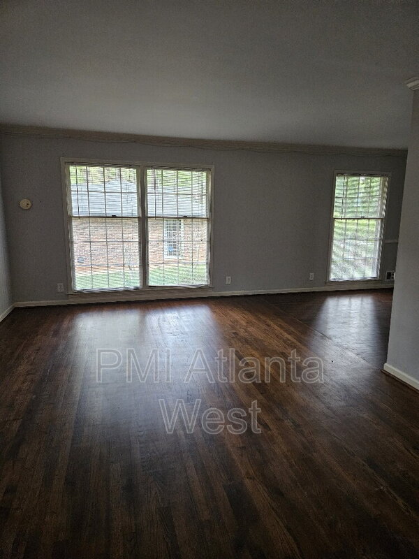 Photo - 4757 Fellswood Dr House