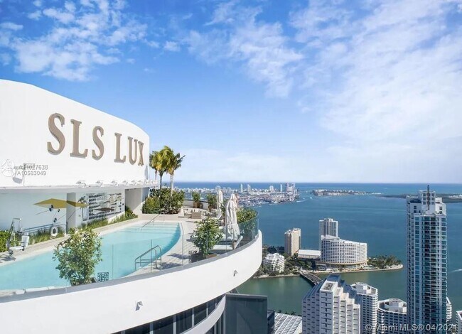Poll - 801 S Miami Ave
