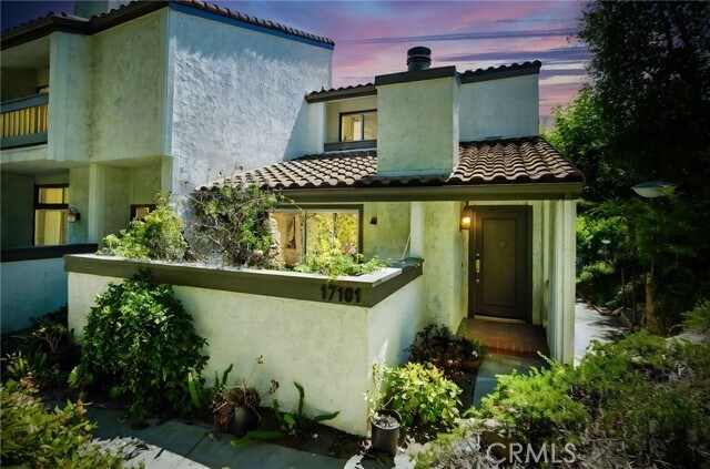 Building Photo - 17101 Palisades Cir