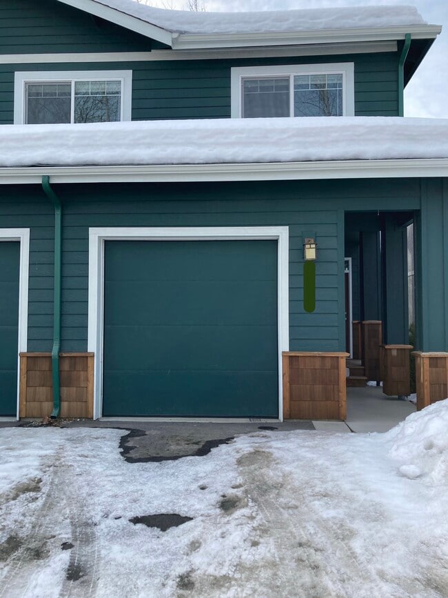 Building Photo - 6646 Obrien St