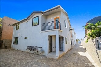 Building Photo - 9241 1/2 Firth Blvd