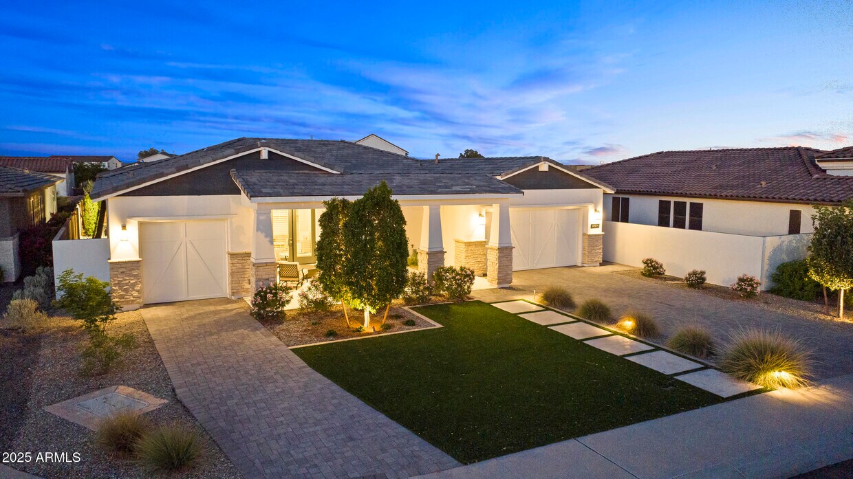 Foto principal - 10921 N Blakely St