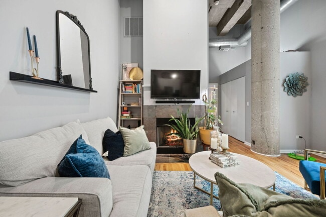 Foto del edificio - 758 N Larrabee St