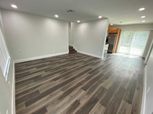 Building Photo - 4390 SW 23rd St