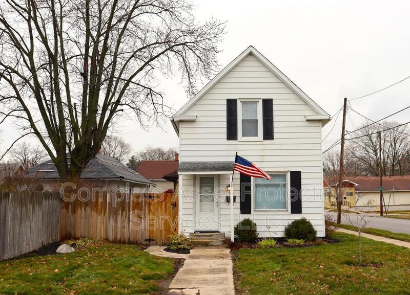 Primary Photo - 1015 Woodward St