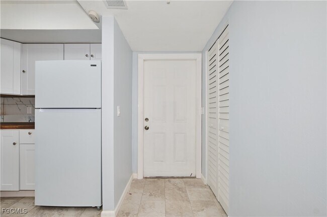 Foto del edificio - 824 Alderman St