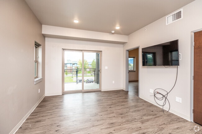 1BR, 1BA - 780 SF - Spanish Peak Apartments