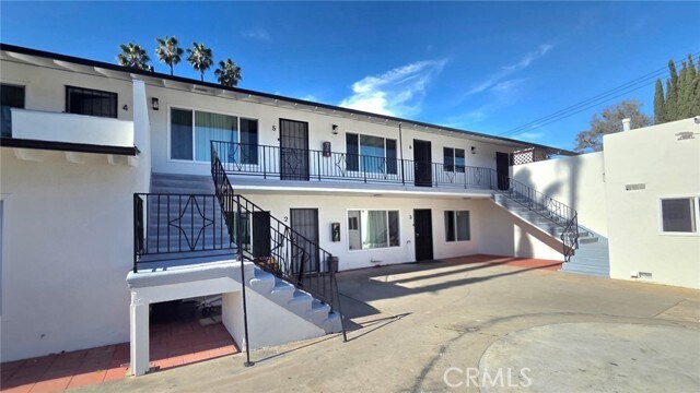 Building Photo - 1807 W Sumac Ln