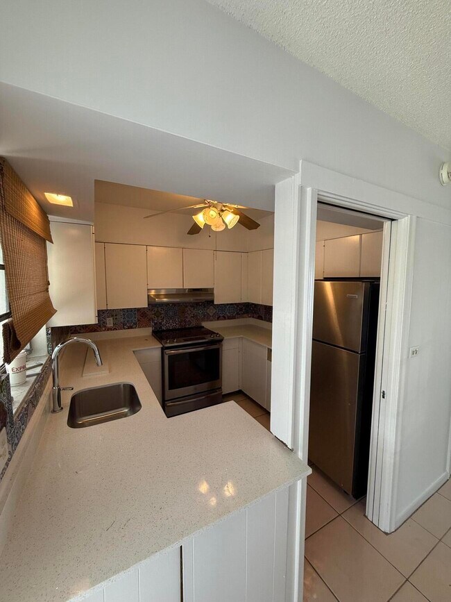 Foto del edificio - 2613 NE 28th Ct
