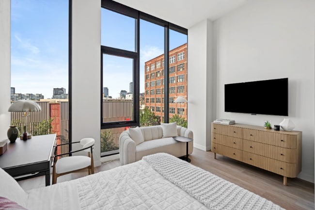 Photo - 1075 W Van Buren St Apartment