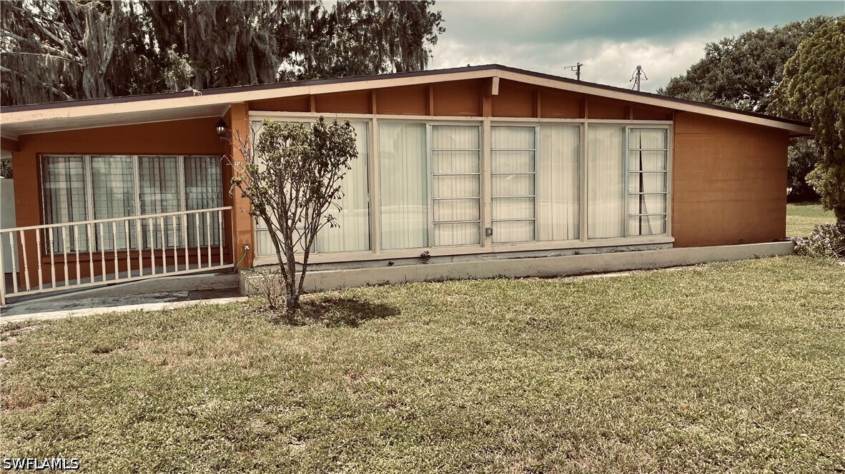 Building Photo - 716 Leeland Heights Blvd W