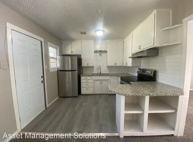 Foto del edificio - 3 br, 1 bath House - 1801 Carlisle