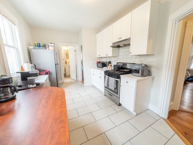 Photo - 107 Columbia St Apartment