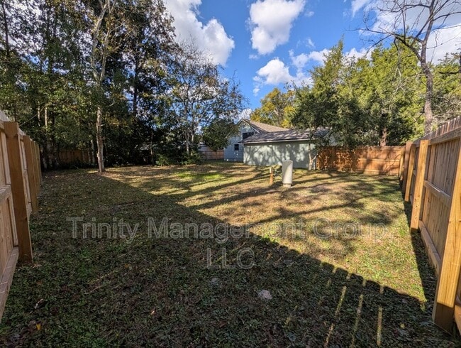 Building Photo - 16252 Hurban St