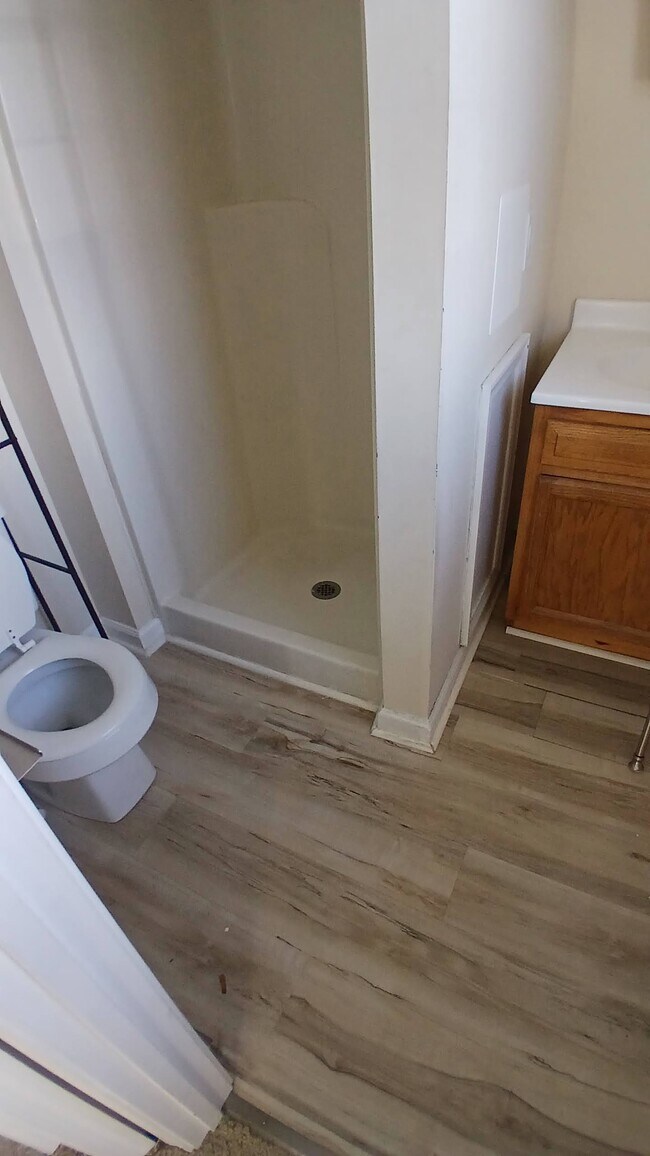 Foto del edificio - 271 W Main St