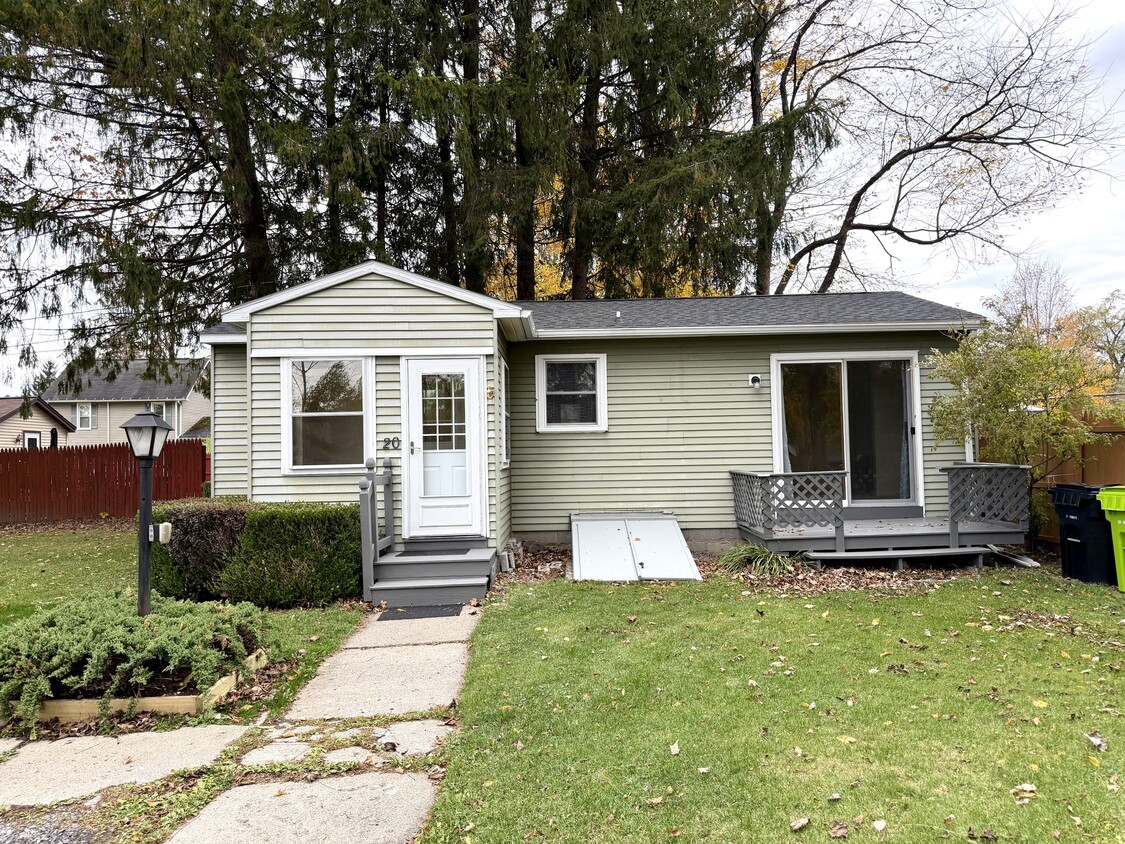 Primary Photo - 20 Prospect St