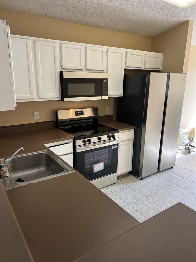 Building Photo - 4647 Croker Ridge Rd