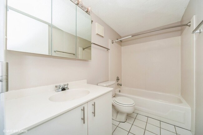 Foto del edificio - 1770 1st St