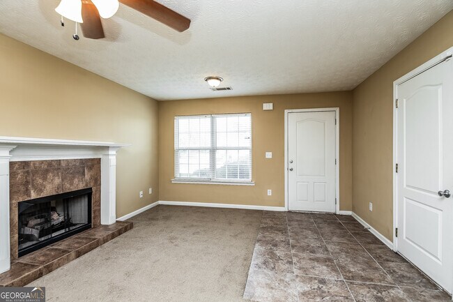 Building Photo - 20 Benjamin Point