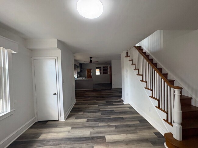 Foto del edificio - 1806 Hoffnagle St