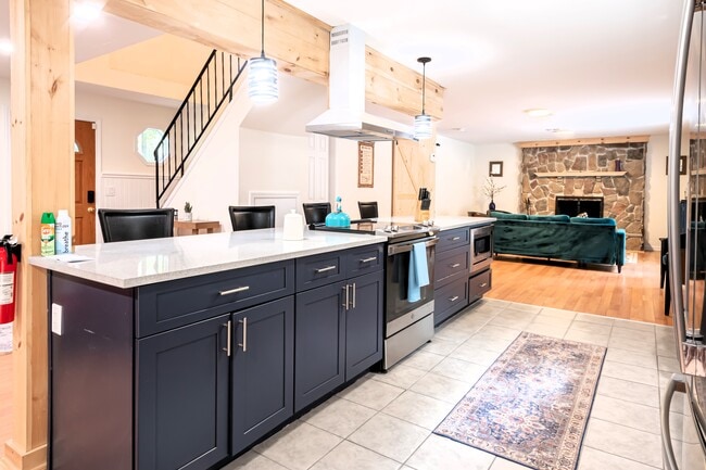 Kitchen Island - 5 Beaver Brook Dr