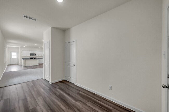 Building Photo - 15009 Ronan Dr