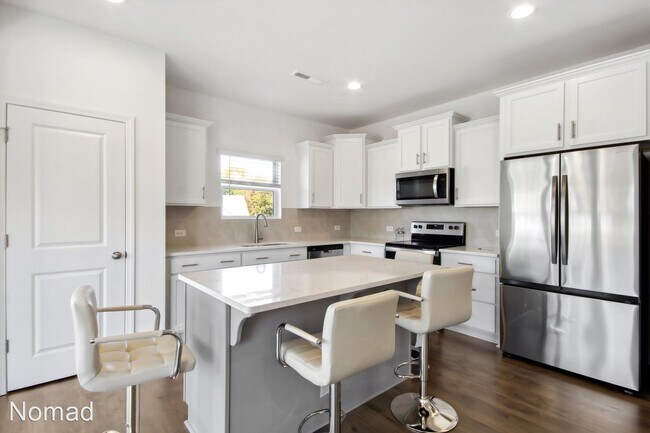 Building Photo - 4 br, 3 bath House - 2502 Waverly Dr