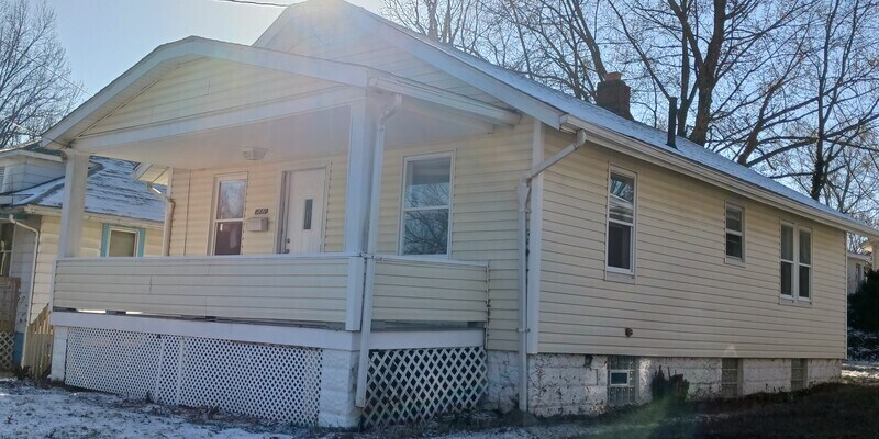 Primary Photo - 582 Plum Ave