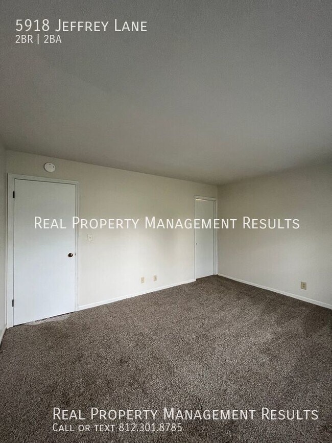 Foto del edificio - 5918 Jeffrey Ln