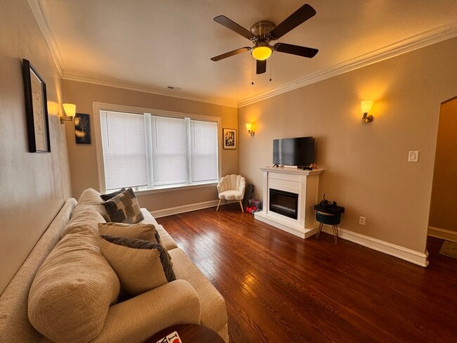 Foto del edificio - 2833 W 66th St