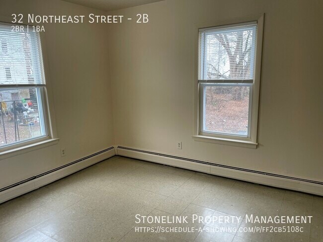 Building Photo - 32 Northeast Street