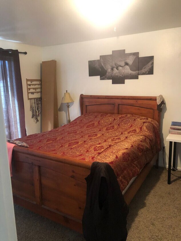Foto principal - 740 F St SW