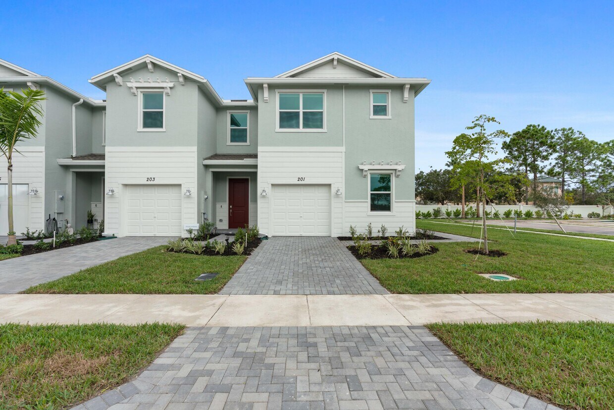201 Woodbark St, Port Saint Lucie, FL 34984 Townhome Rentals in Port Saint Lucie FL