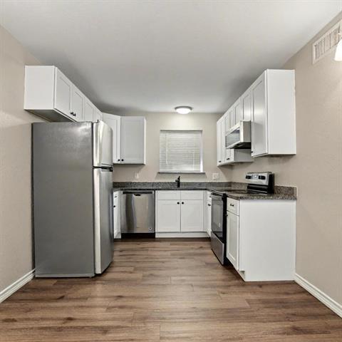 Foto del edificio - 225 Bryan St