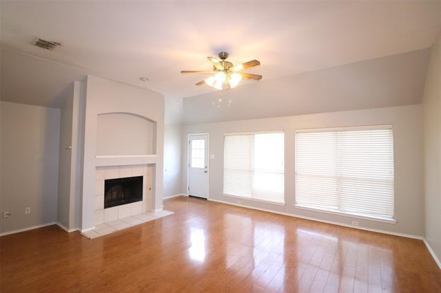 Building Photo - 1514 Clear Creek Dr