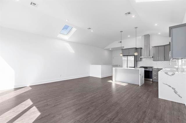 Building Photo - 262 Ege Ave