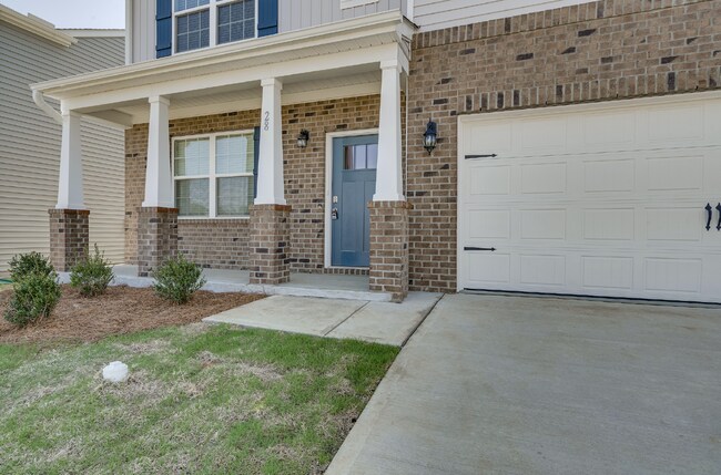 Foto del edificio - Spacious 4-Bed Gem with 2.5 Baths in Fuqua...