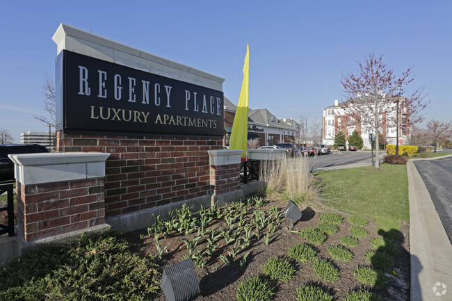 Community - Sign - Regency Place